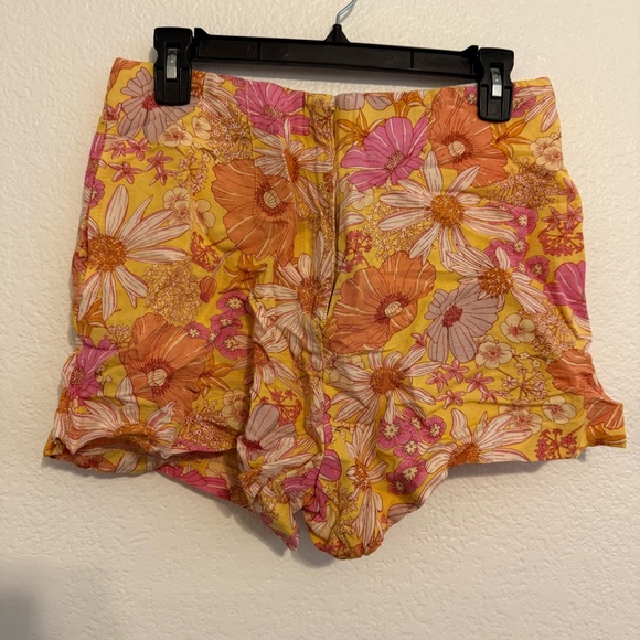H&M Pants - H&M High Waist Yellow and Pink Shorts Linen